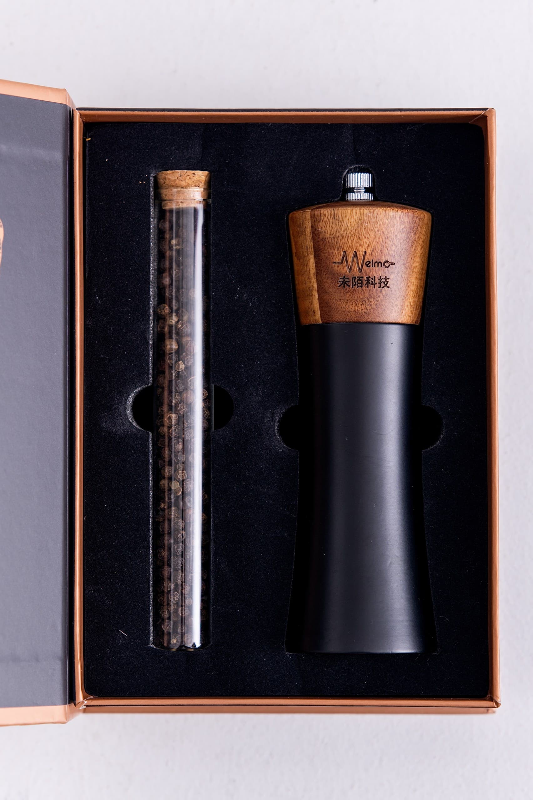 研磨器与包装细节